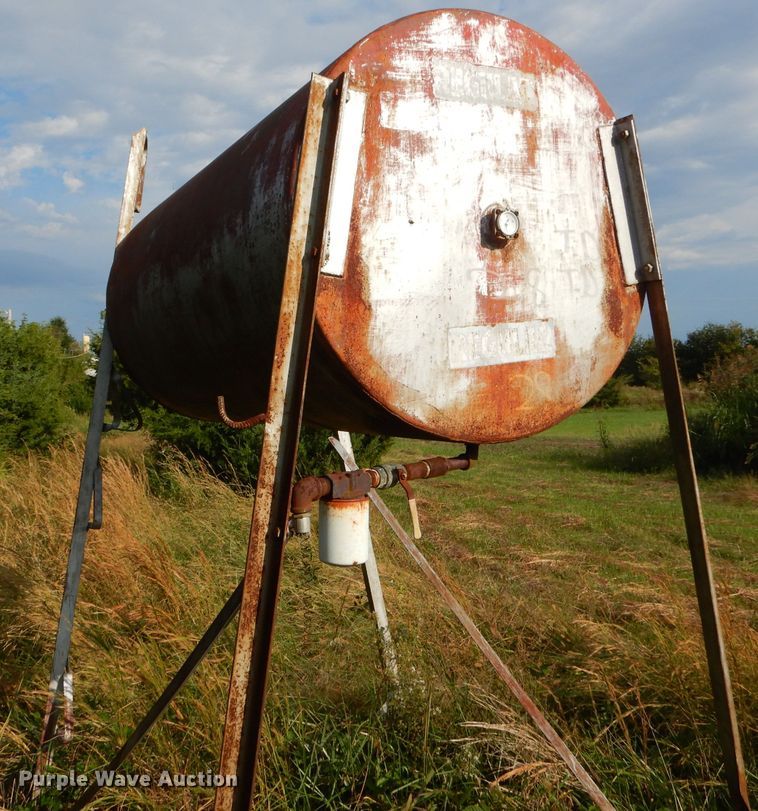 image for item EY9325 (3) steel fuel tanks