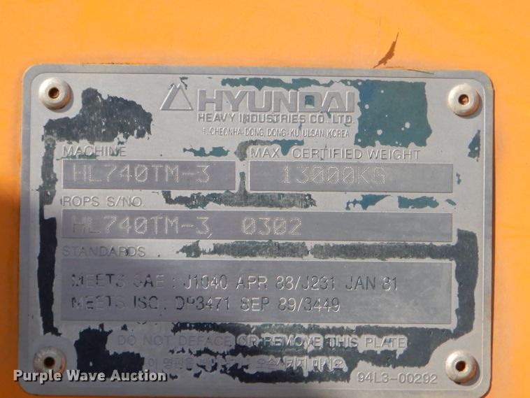 image for item EY9342 2000 Hyundai HL740-3 wheel loader