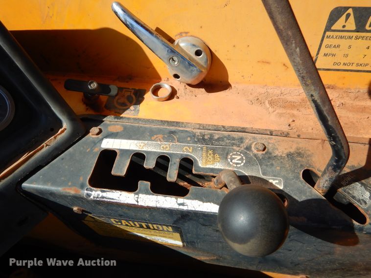 image for item FC9990 1979 John Deere 762 conventional scraper