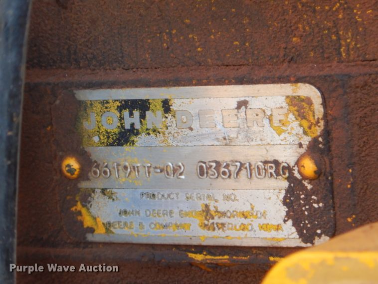 image for item FC9990 1979 John Deere 762 conventional scraper