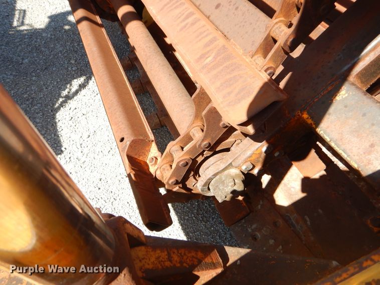 image for item FC9990 1979 John Deere 762 conventional scraper