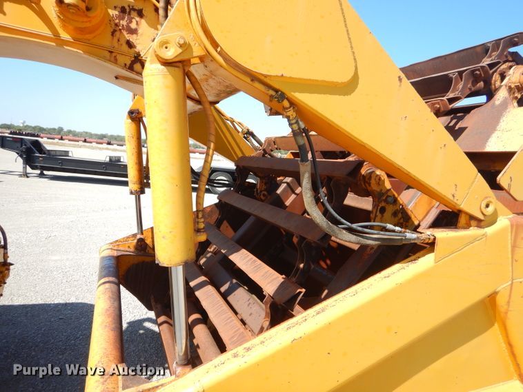 image for item FC9990 1979 John Deere 762 conventional scraper