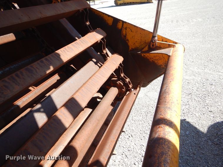 image for item FC9990 1979 John Deere 762 conventional scraper