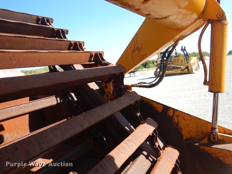 image for item FC9990 1979 John Deere 762 conventional scraper