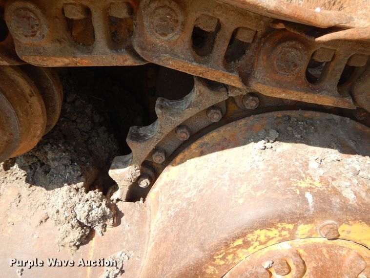 image for item FC9992 1976 Caterpillar D5 dozer