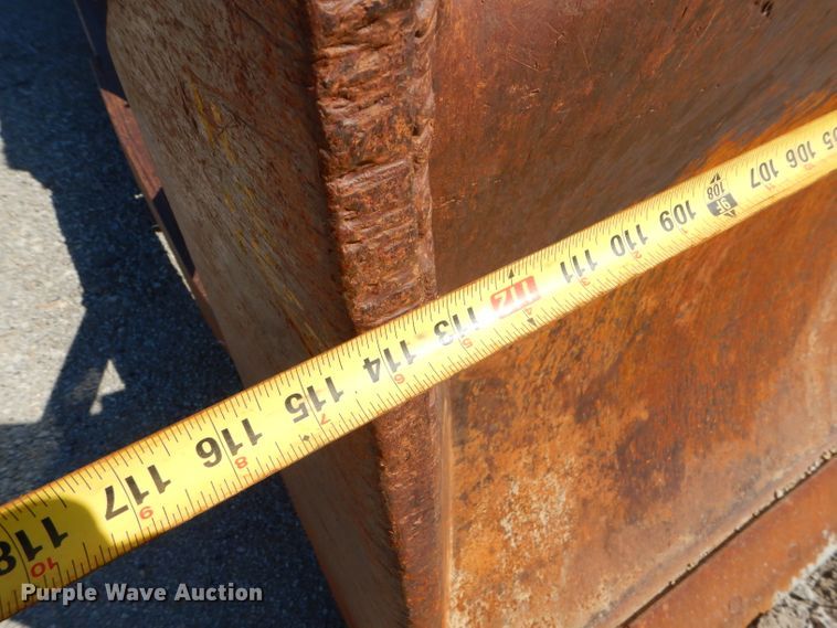 image for item FC9992 1976 Caterpillar D5 dozer