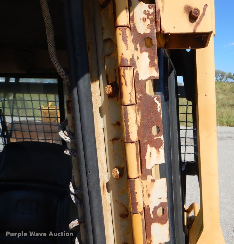 image for item FC9993 1997 Caterpillar D4H LGP dozer