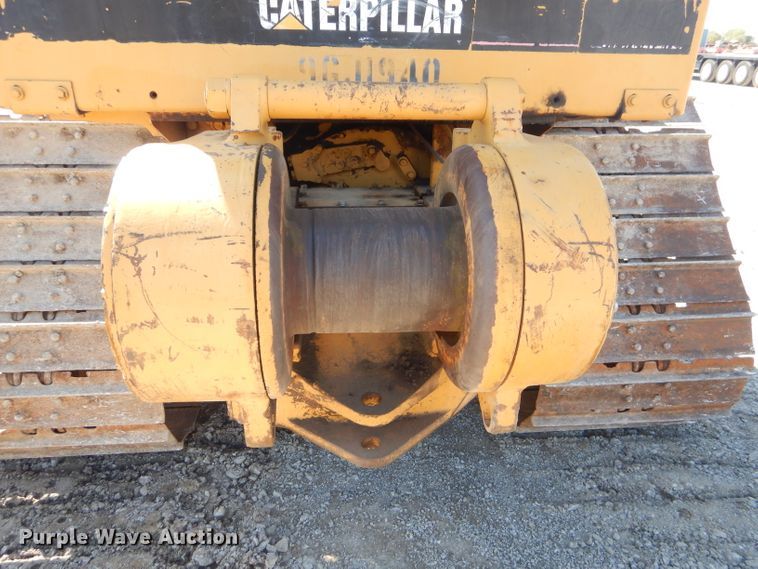 image for item FC9993 1997 Caterpillar D4H LGP dozer