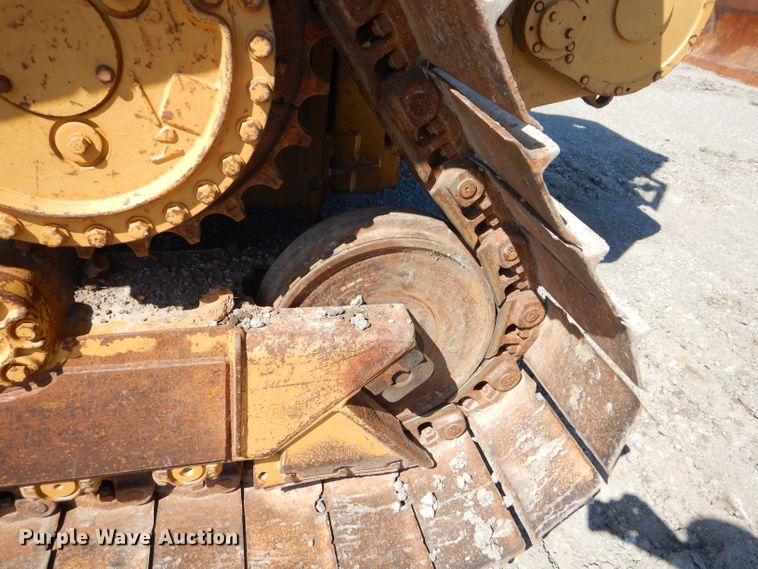 image for item FC9993 1997 Caterpillar D4H LGP dozer