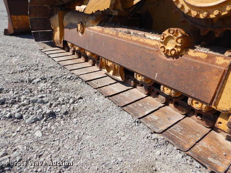 image for item FC9993 1997 Caterpillar D4H LGP dozer