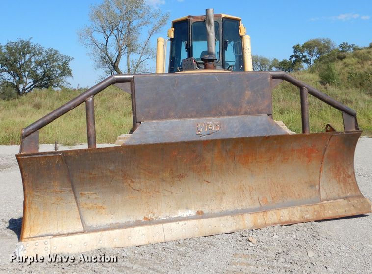 image for item FC9994 John Deere 850C WT dozer
