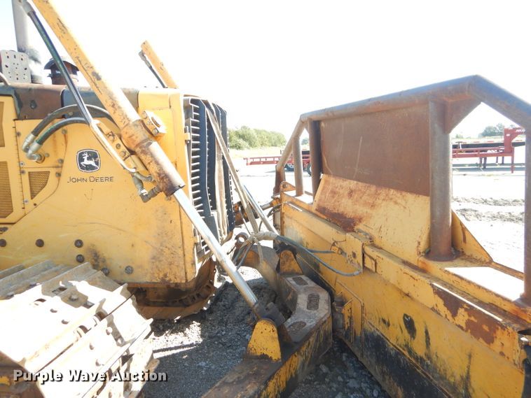 image for item FC9994 John Deere 850C WT dozer