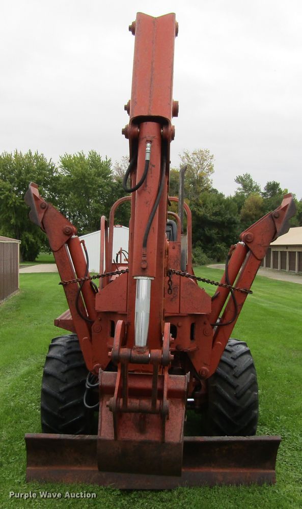 image for item FD9289 1988 Ditch Witch 6510 tencher