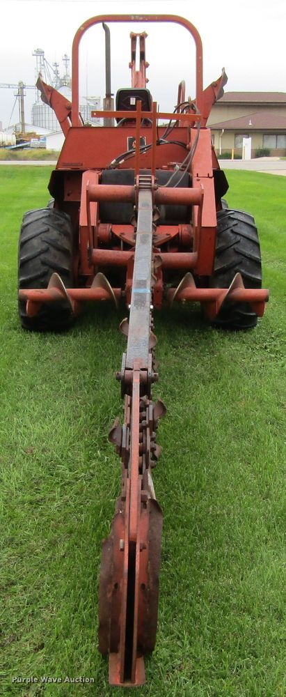 image for item FD9289 1988 Ditch Witch 6510 tencher