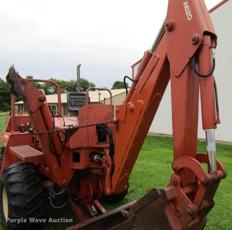 image for item FD9289 1988 Ditch Witch 6510 tencher