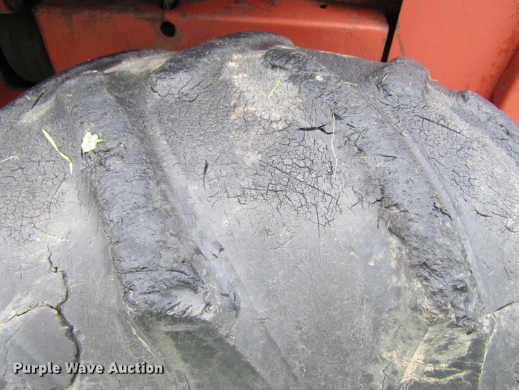 image for item FD9289 1988 Ditch Witch 6510 tencher