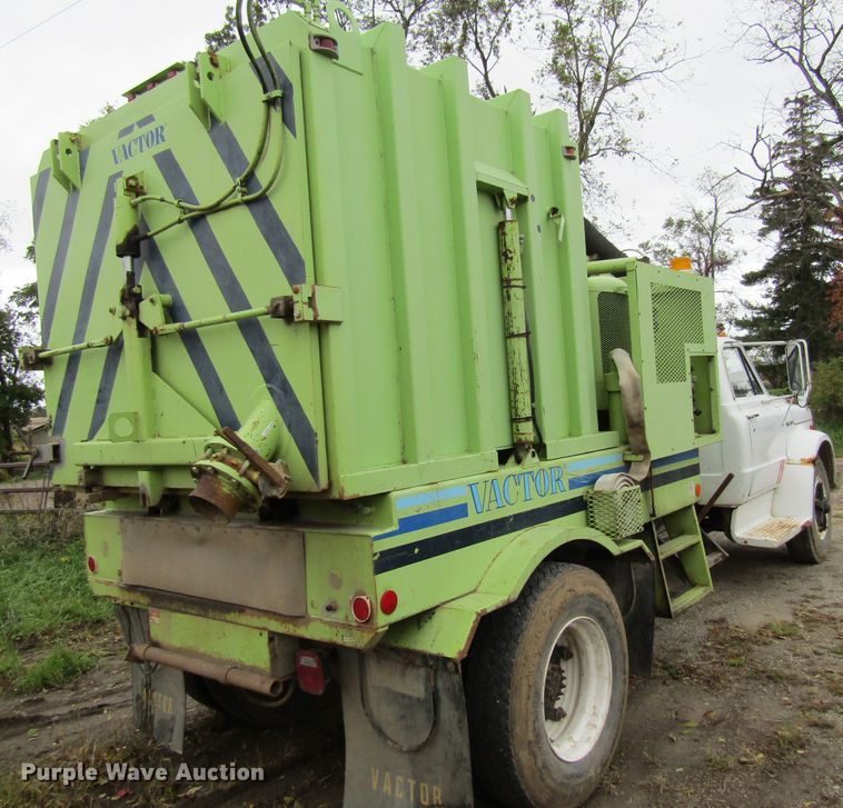 image for item FD9290 1972 Chevrolet C60 hydrovac truck