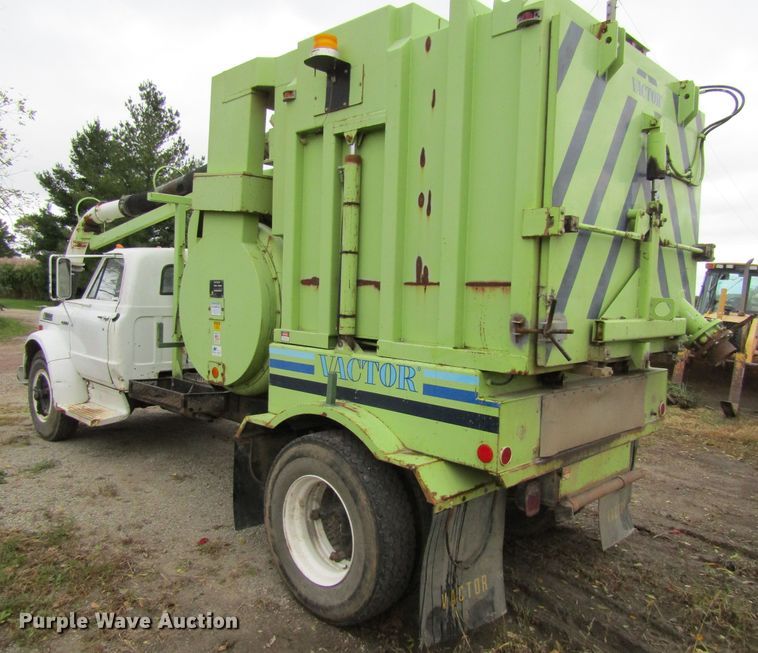 image for item FD9290 1972 Chevrolet C60 hydrovac truck