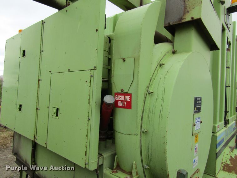 image for item FD9290 1972 Chevrolet C60 hydrovac truck