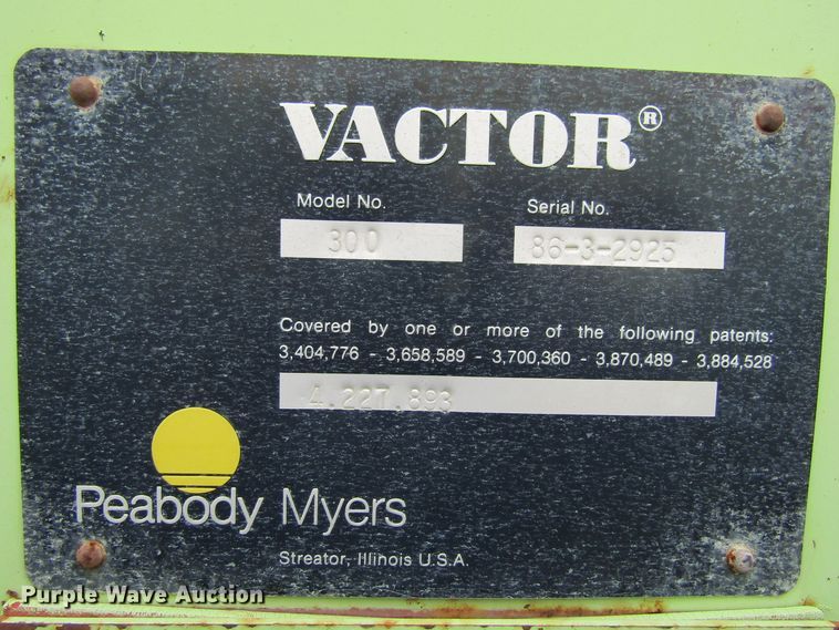 image for item FD9290 1972 Chevrolet C60 hydrovac truck