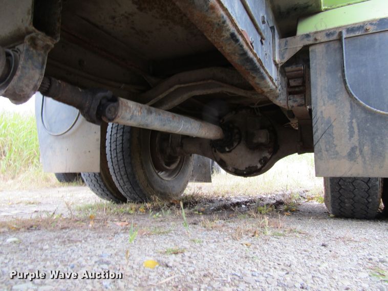 image for item FD9290 1972 Chevrolet C60 hydrovac truck
