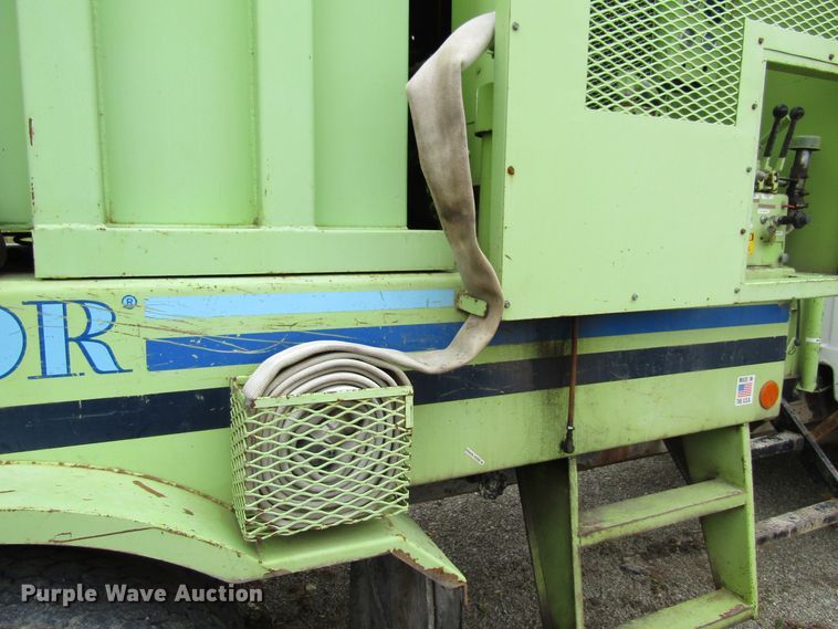 image for item FD9290 1972 Chevrolet C60 hydrovac truck