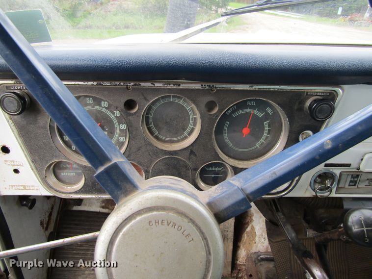 image for item FD9290 1972 Chevrolet C60 hydrovac truck