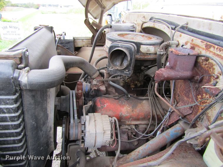 image for item FD9290 1972 Chevrolet C60 hydrovac truck