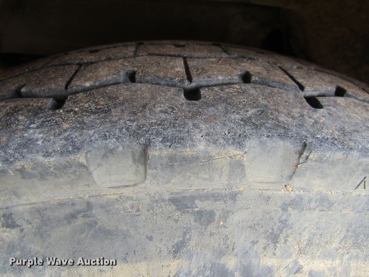 image for item FD9290 1972 Chevrolet C60 hydrovac truck