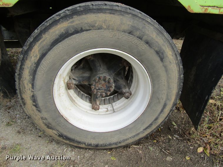 image for item FD9290 1972 Chevrolet C60 hydrovac truck