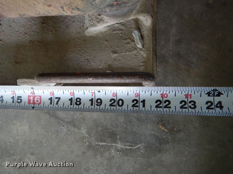 image for item FI9697 Wisconsin Robin WI-185 plate compactor