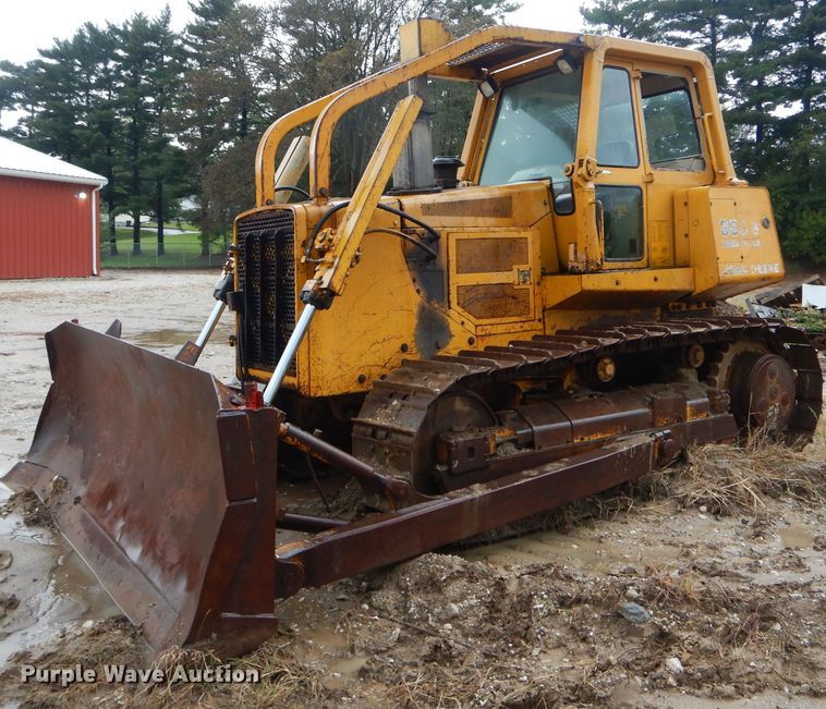 image for item FI9705 1991 John Deere 850B dozer