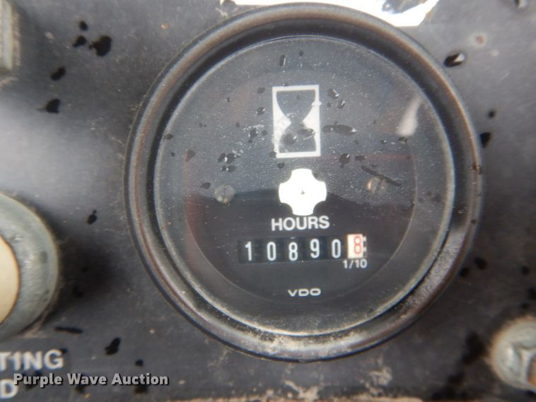 image for item FI9705 1991 John Deere 850B dozer