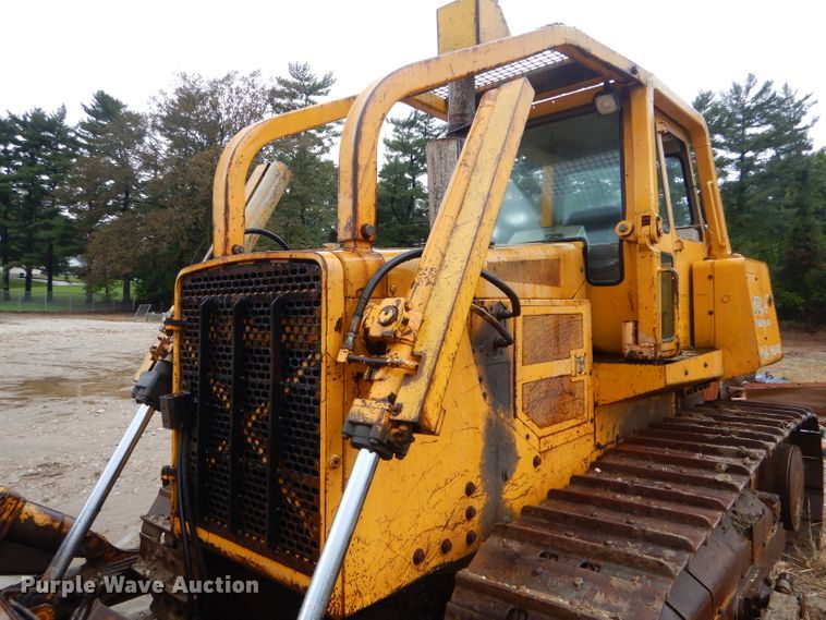 image for item FI9705 1991 John Deere 850B dozer