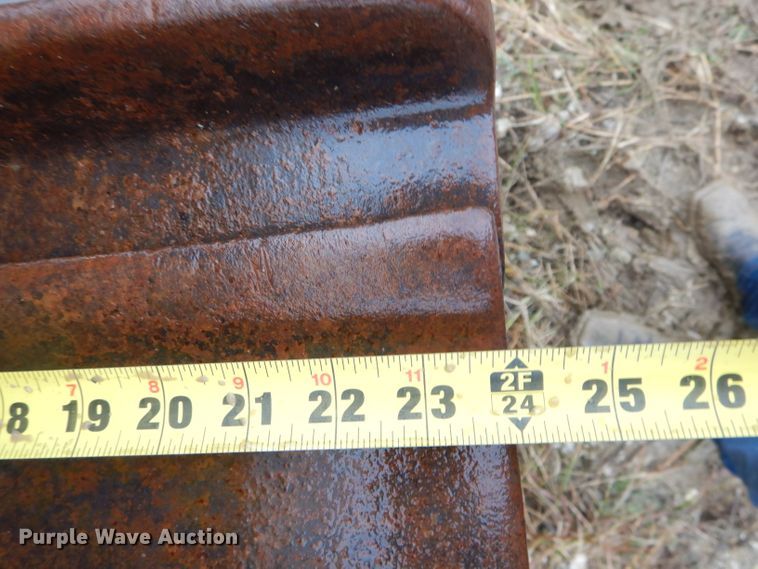 image for item FI9705 1991 John Deere 850B dozer