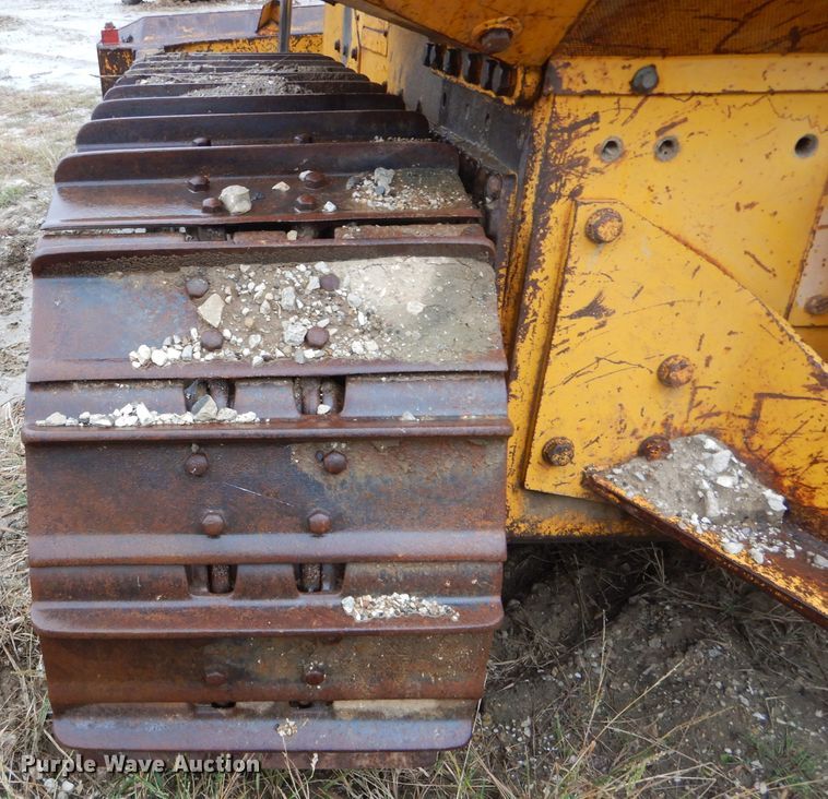 image for item FI9705 1991 John Deere 850B dozer