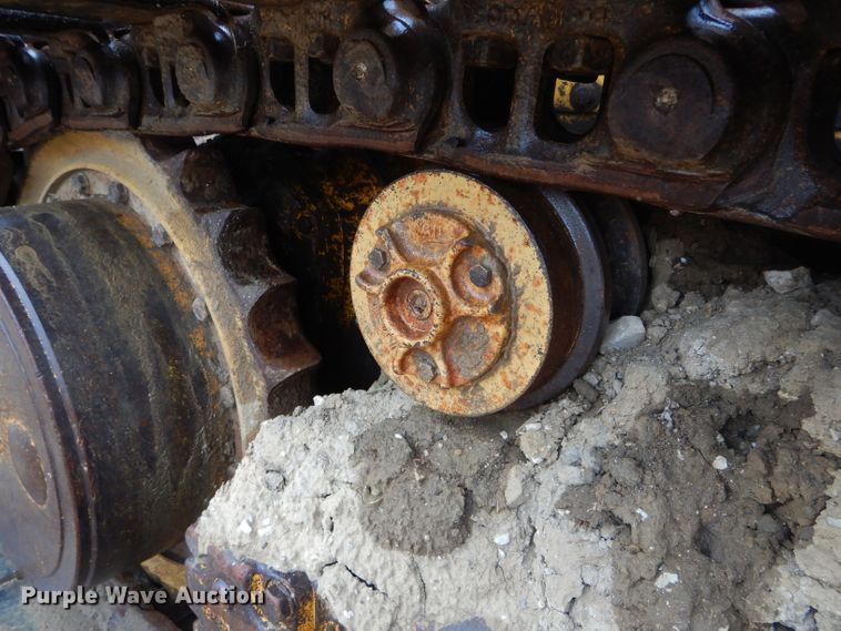 image for item FI9705 1991 John Deere 850B dozer