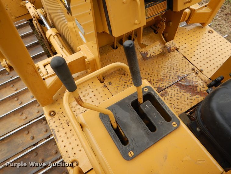 image for item FJ9797 1993 Caterpillar D5C LGP dozer