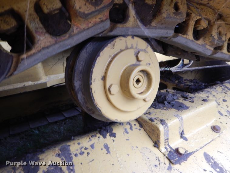 image for item FJ9797 1993 Caterpillar D5C LGP dozer