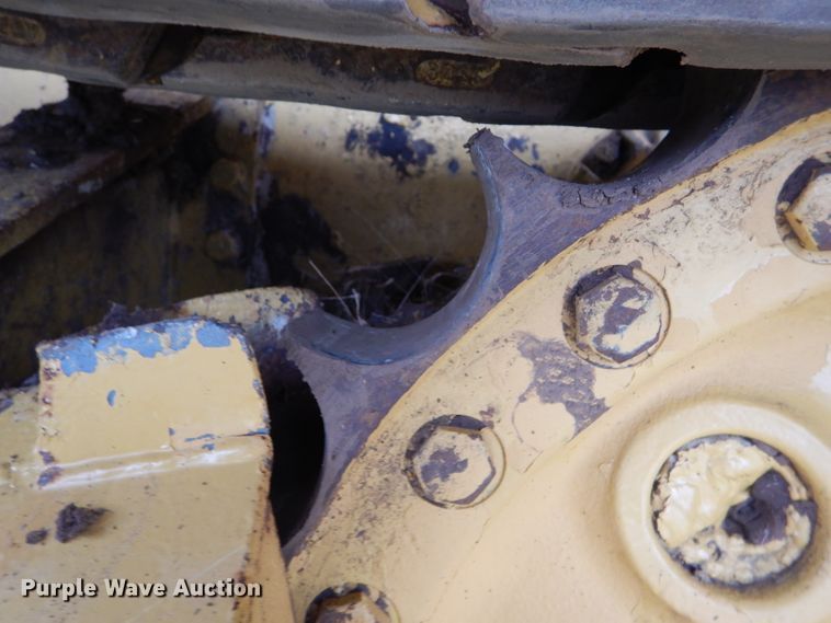 image for item FJ9797 1993 Caterpillar D5C LGP dozer