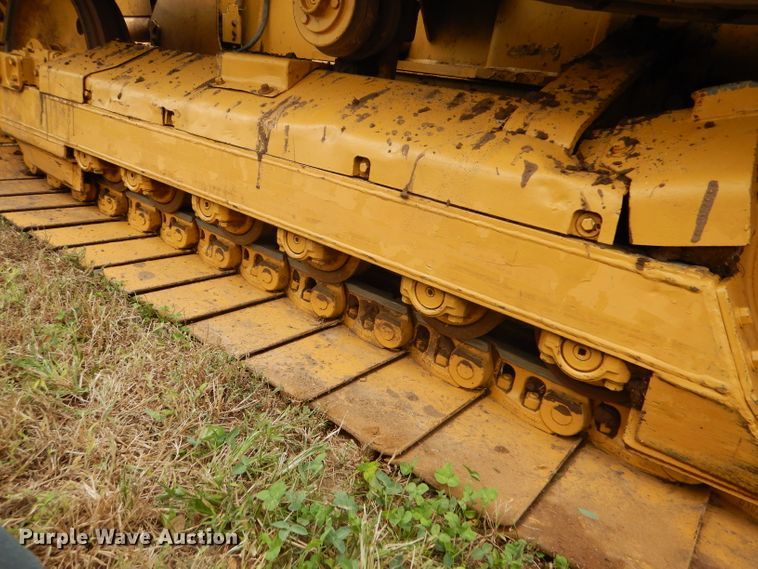 image for item FJ9797 1993 Caterpillar D5C LGP dozer