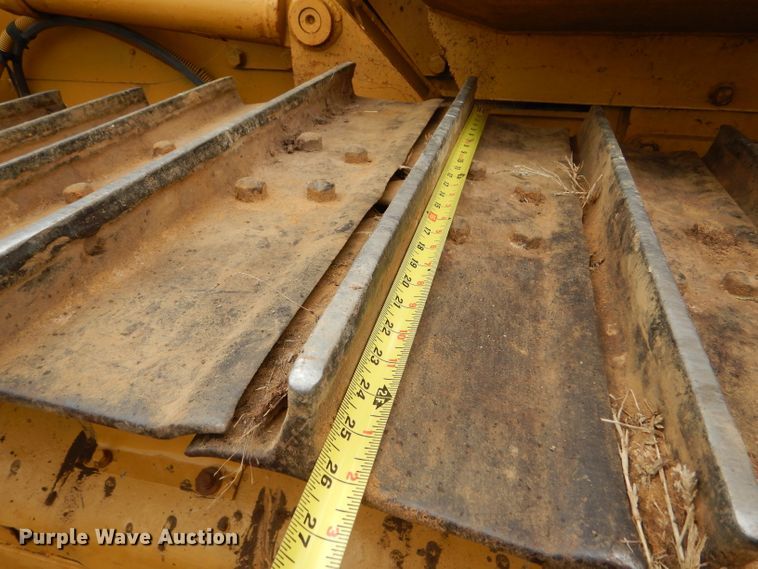 image for item FJ9797 1993 Caterpillar D5C LGP dozer