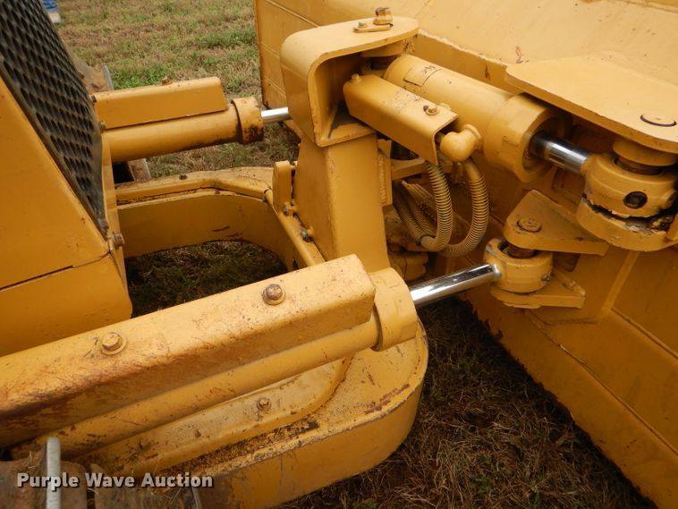 image for item FJ9797 1993 Caterpillar D5C LGP dozer
