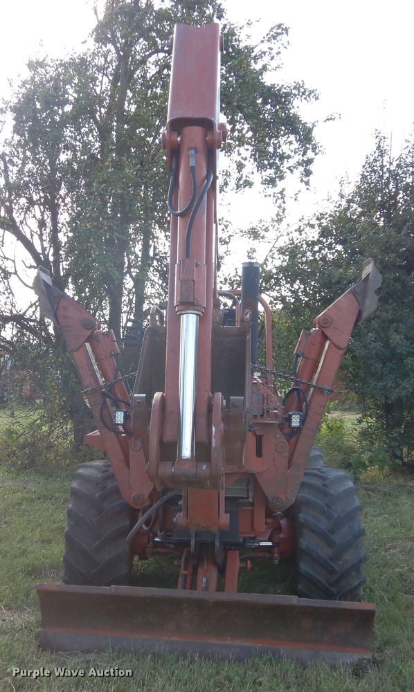 image for item FK9757 Ditch Witch 6510 trencher