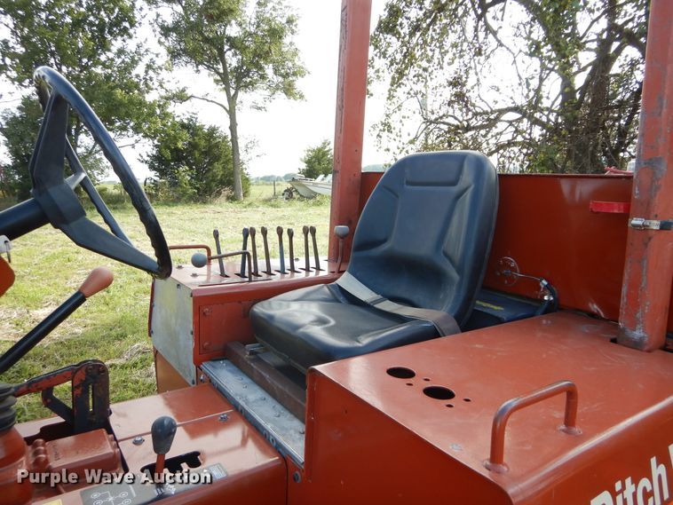 image for item FK9757 Ditch Witch 6510 trencher