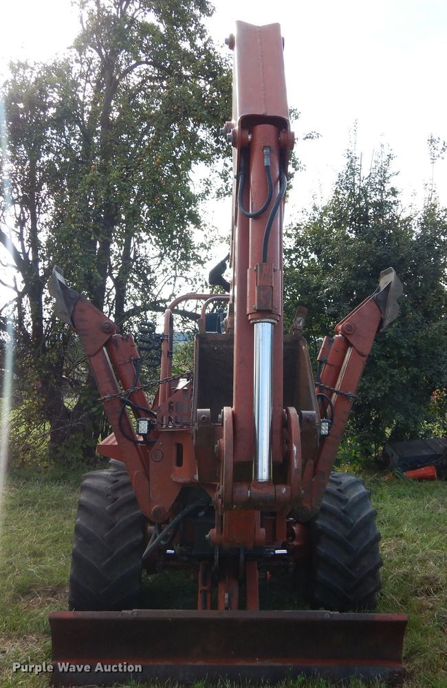 image for item FK9757 Ditch Witch 6510 trencher