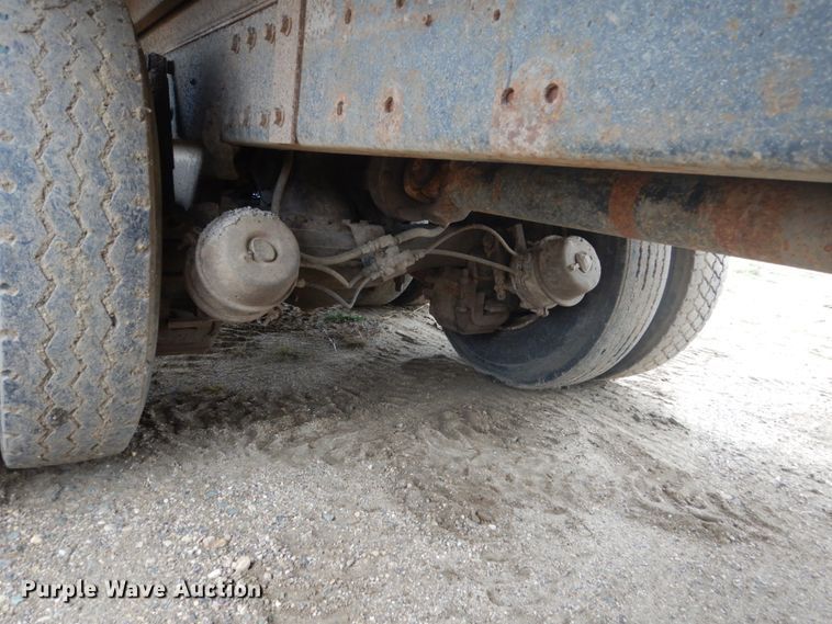 image for item FU9632 1990 Mack CH613 dump truck