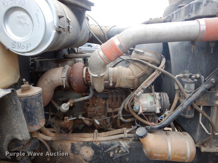 image for item FU9632 1990 Mack CH613 dump truck