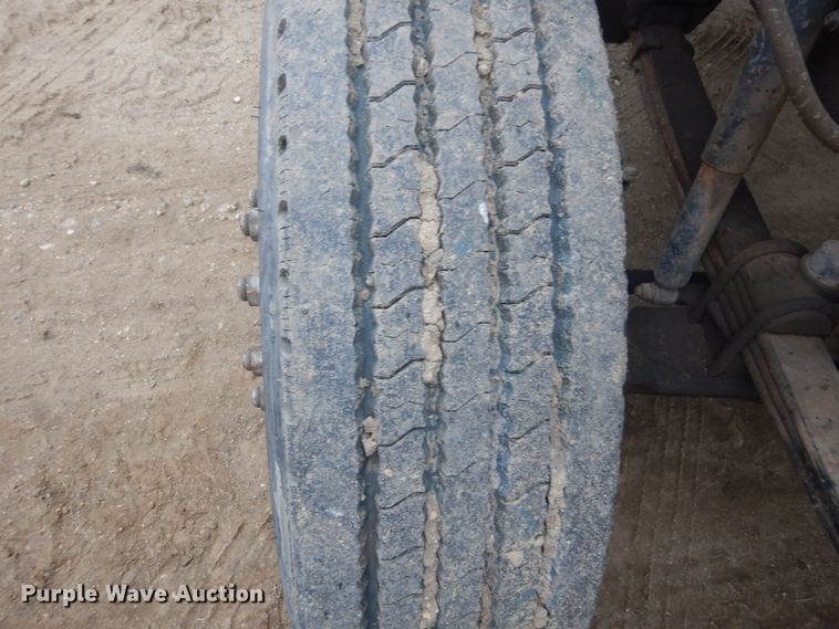 image for item FU9632 1990 Mack CH613 dump truck