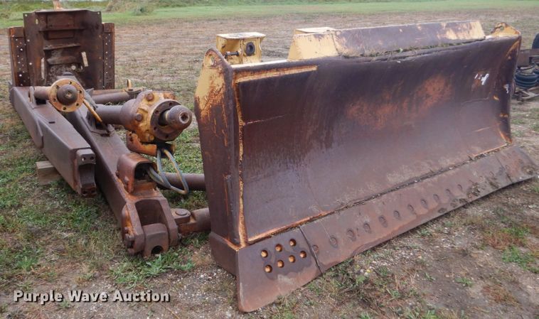 image for item FU9643 (2) Caterpillar D9H dozer blades